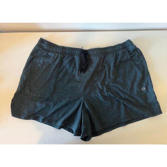 GapFit Brushed Tech Jersey Shorts - Picture 3 of 6